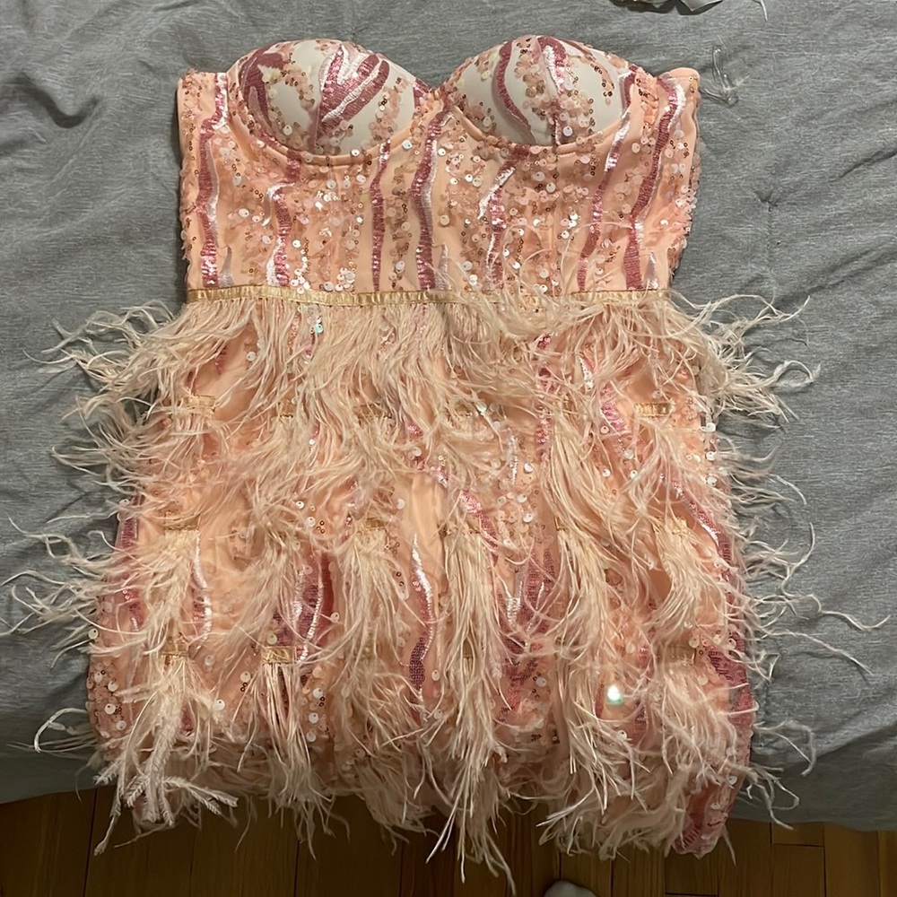 Pink strapless dress sequin and feathers